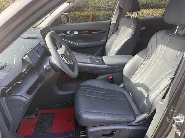 Geely Galaxy E5 — Фото автомобиля 11