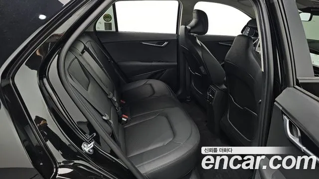 Kia Niro Niro (New) — Фото автомобиля 17