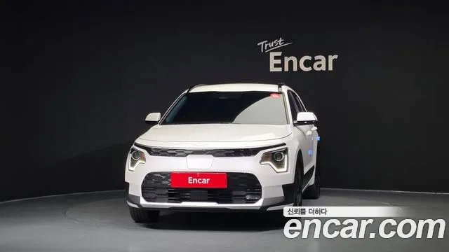 Kia Niro Niro (New) — Фото автомобиля 3