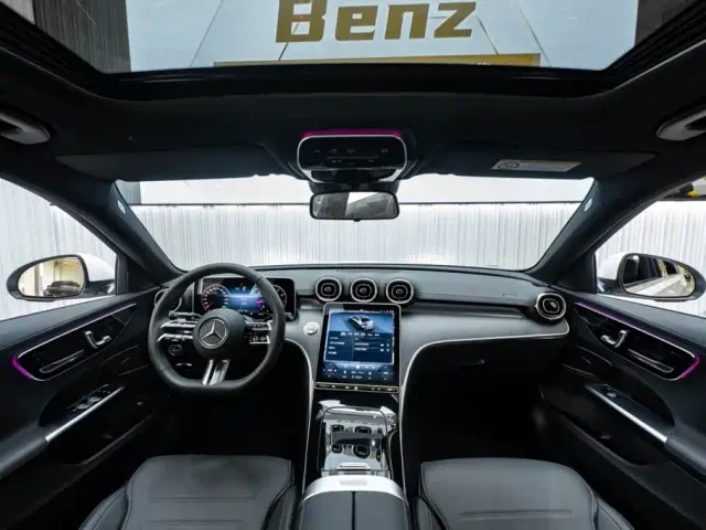 Mercedes-Benz C-Class — Фото автомобиля 14