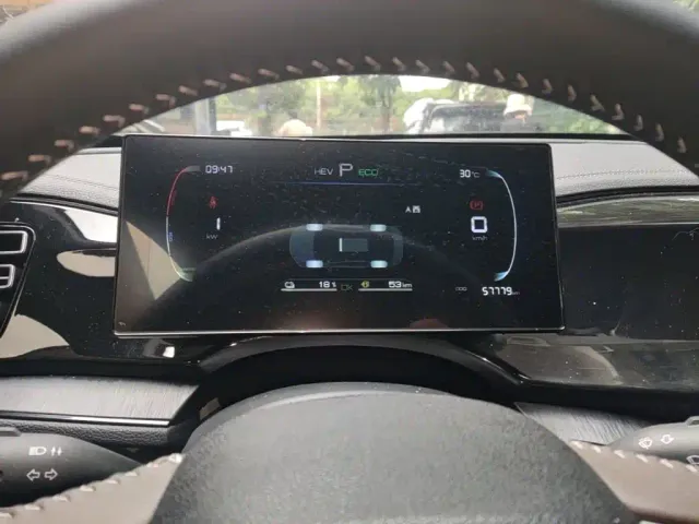 BYD Qin PLUS — Фото автомобиля 11