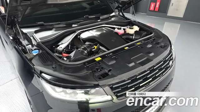 Land Rover Range Rover Sport — Фото автомобиля 6