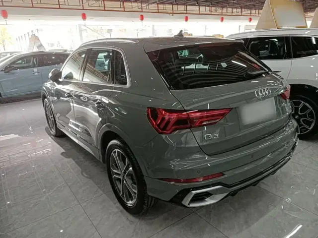Audi Q3 — Фото автомобиля 4