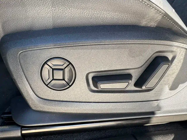 Audi Q3 — Фото автомобиля 15
