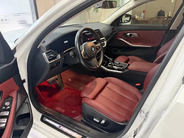 BMW 3 Series — Фото автомобиля 11
