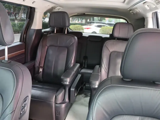 GAC Trumpchi M8 — Фото автомобиля 11