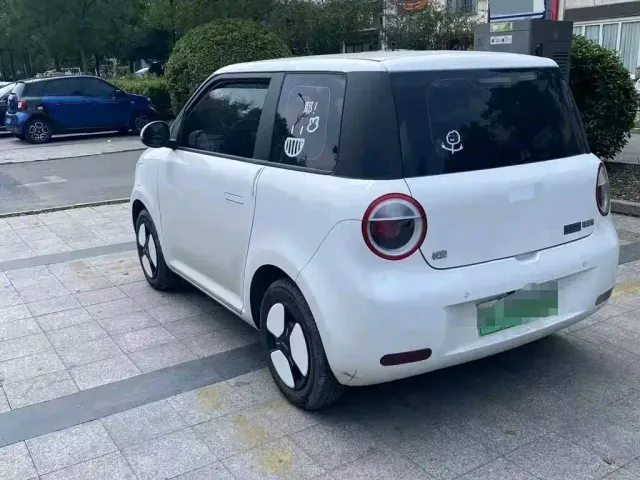 Changan Lumin — Фото автомобиля 6