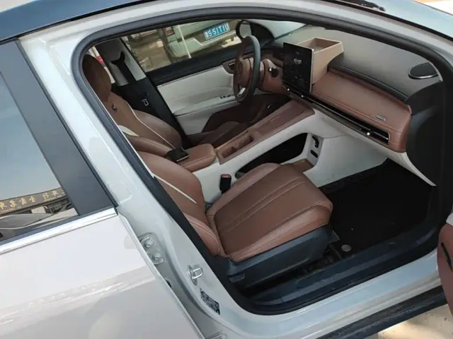 Wuling Bingo S — Фото автомобиля 24