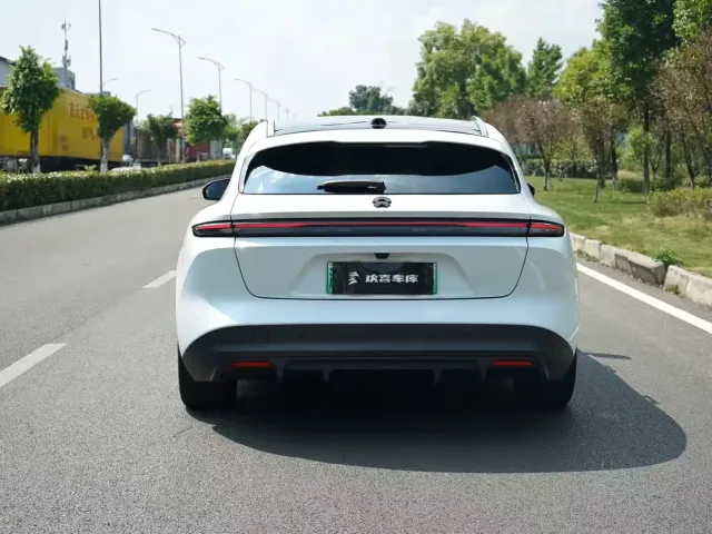 Nio ET5 Touring — Фото автомобиля 5