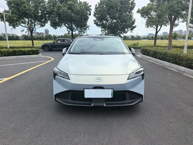 GAC Aion S Plus — Фото автомобиля 2