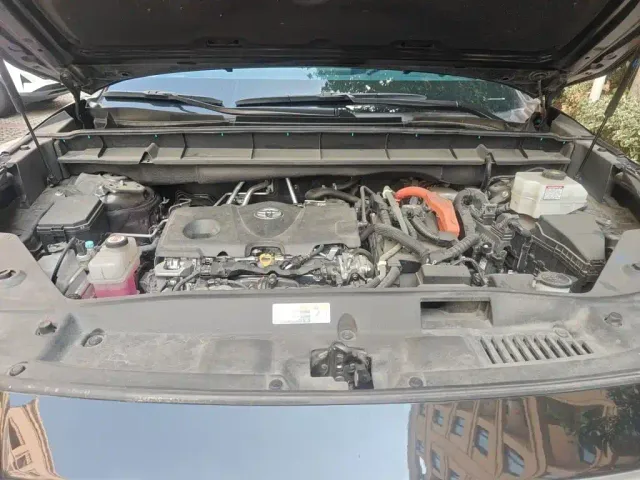 Toyota Highlander — Фото автомобиля 10