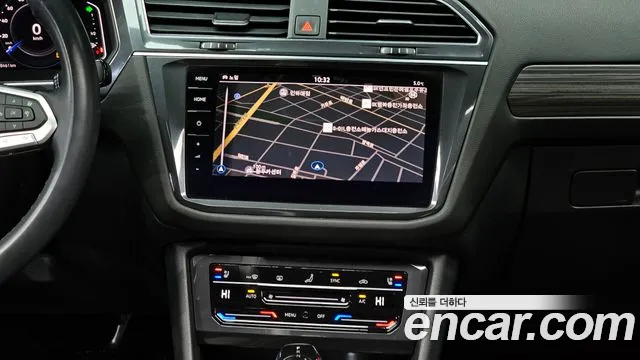 Volkswagen Tiguan — Фото автомобиля 14