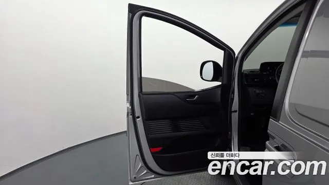 Hyundai Staria Staria Карго 3 места — Фото автомобиля 23