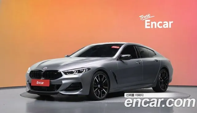 Фотография автомобиля — BMW 8 Series G15