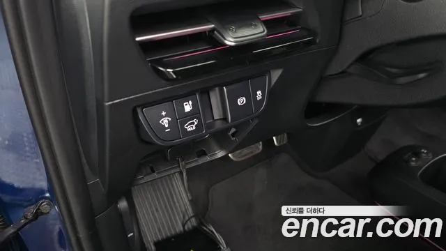 Kia EV6 — Фото автомобиля 23