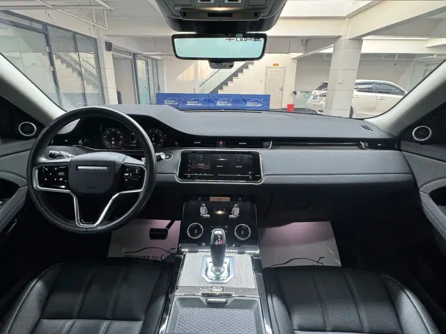 Land Rover Range Rover Evoque — Фото автомобиля 9