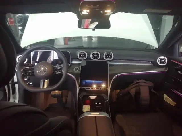 Mercedes-Benz C-Class — Фото автомобиля 9