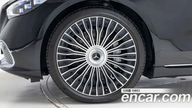 Mercedes-Benz S-Class — Фото автомобиля 5