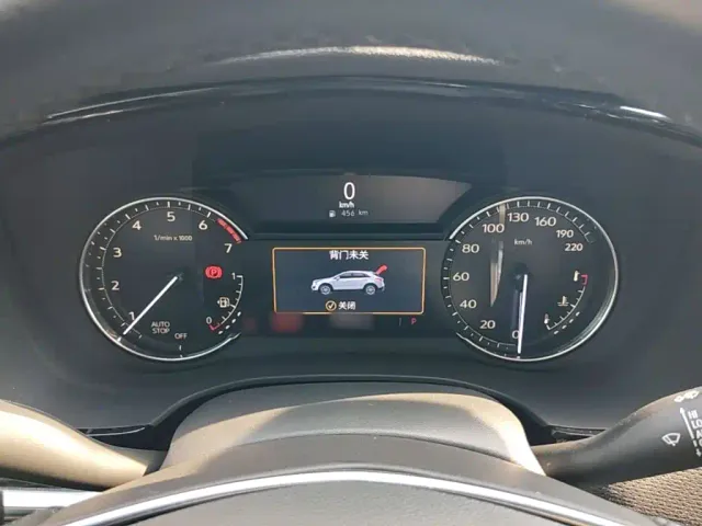 Cadillac XT5 — Фото автомобиля 3