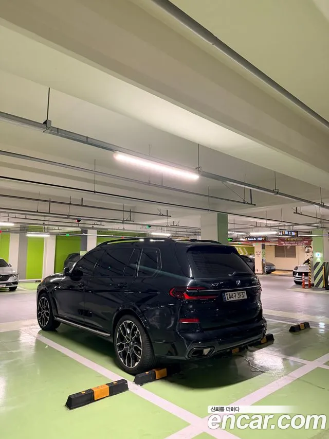 BMW X7 — Фото автомобиля 8