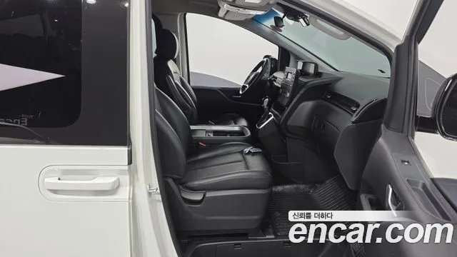 Hyundai Staria Staria Карго 5 мест — Фото автомобиля 26