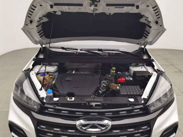 Chery Tiggo 8 — Фото автомобиля 6
