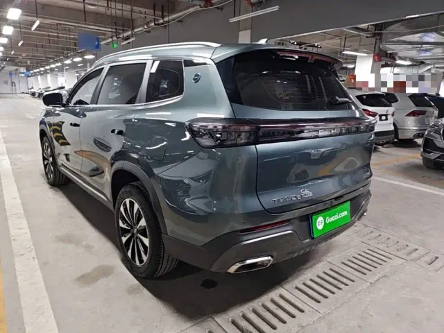 Chery Tiggo 8 PLUS — Фото автомобиля 22