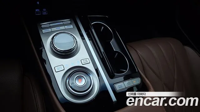 Genesis G80 RG3 — Фото автомобиля 12