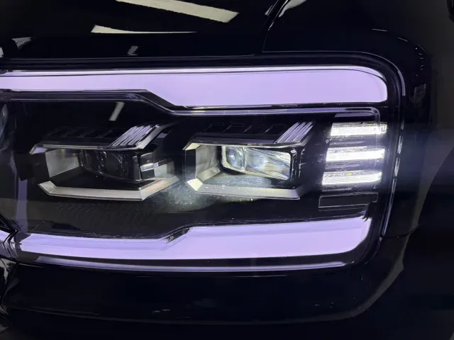 BYD FangChengBao Leopard 5 — Фото автомобиля 18