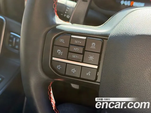 Ford F150 — Фото автомобиля 14
