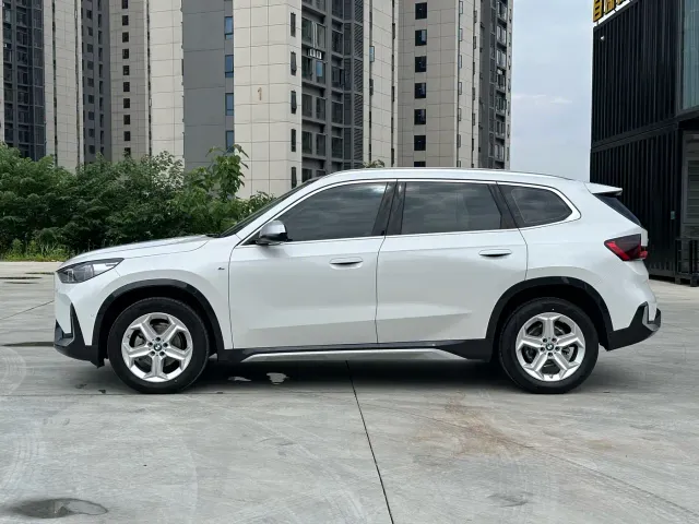 BMW X1 — Фото автомобиля 7