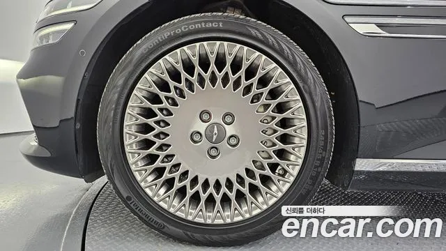 Genesis G80 RG3 — Фото автомобиля 4