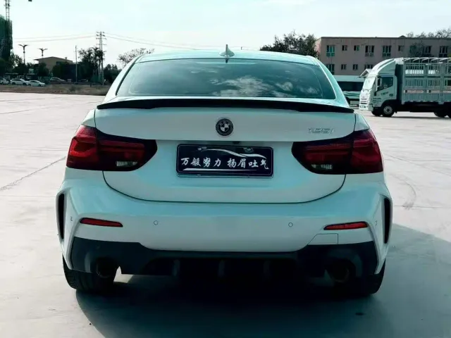BMW 1 Series — Фото автомобиля 8