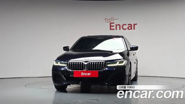 BMW 5-Series 5 серия (G30) — Фото автомобиля 3