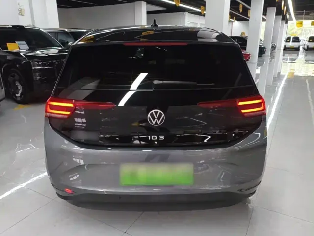 Volkswagen ID.3 — Фото автомобиля 5