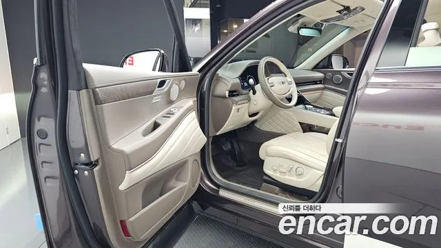 Genesis GV80 — Фото автомобиля 15