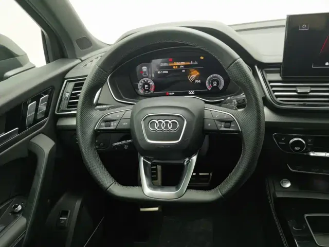Audi Q5L — Фото автомобиля 11