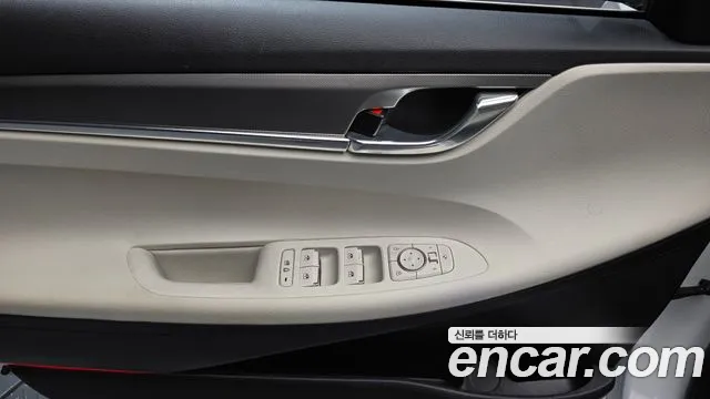 Hyundai Grandeur Новый Grandeur IG — Фото автомобиля 24