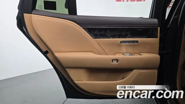 Genesis G90 RS4 — Фото автомобиля 14