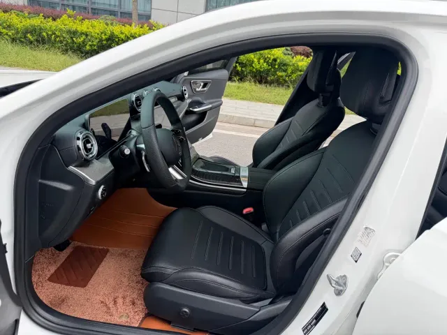 Mercedes-Benz C-Class — Фото автомобиля 8