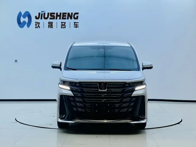 Toyota Vellfire — Фото автомобиля 3