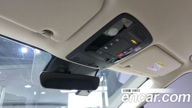 Kia Carnival 4th Gen — Фото автомобиля 24