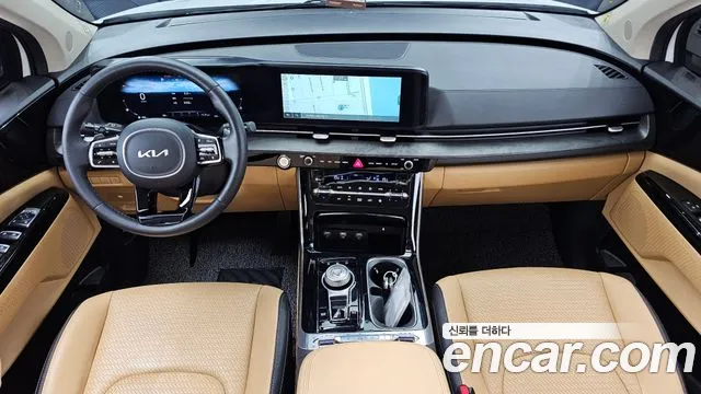Kia Canival — Фото автомобиля 7