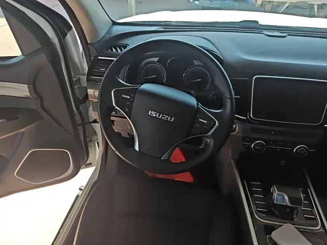 Isuzu Lingtuo — Фото автомобиля 10