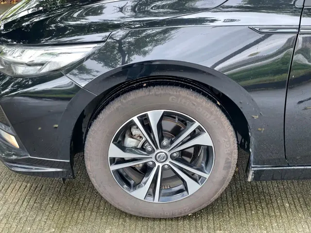 Nissan Sylphy — Фото автомобиля 3