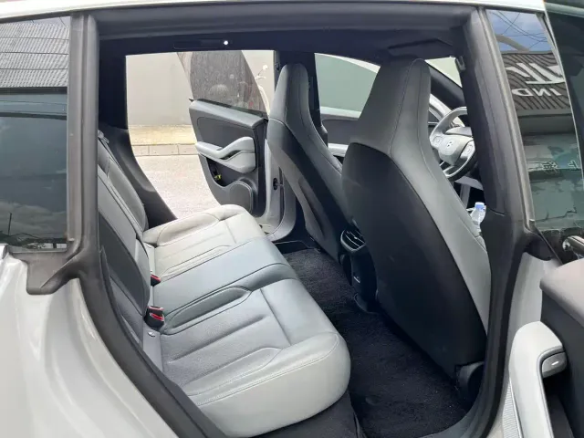 Nio ET5 Touring — Фото автомобиля 9