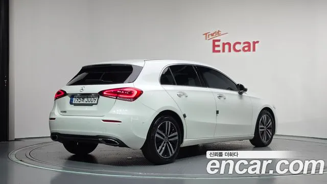 Mercedes-Benz A-Class W177 — Фото автомобиля 2