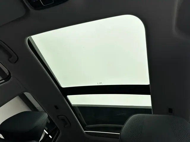 Geely Galaxy Starship 7 EM-i — Фото автомобиля 16