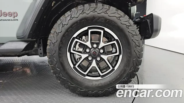 Jeep Wrangler Wrangler (JL) 2.0 Rubicon 2 двери — Фото автомобиля 20