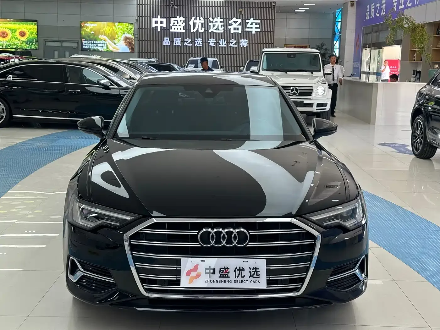 Audi Audi A6L 2023 40 TFSI Luxury Dynamic — Фото автомобиля 2